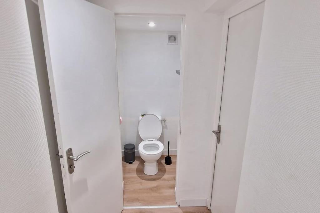 Maison Aurillac - 2 Chambres - Parking Gratuit Bagian luar foto